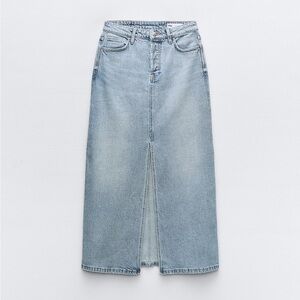 Zara denim midi skirt. Never worn! Still has tags
